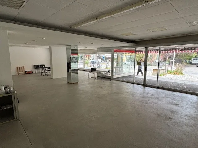 Attraktiver Laden / Praxis / Büroraum im Zentrum von Bümpliz zu vermieten!