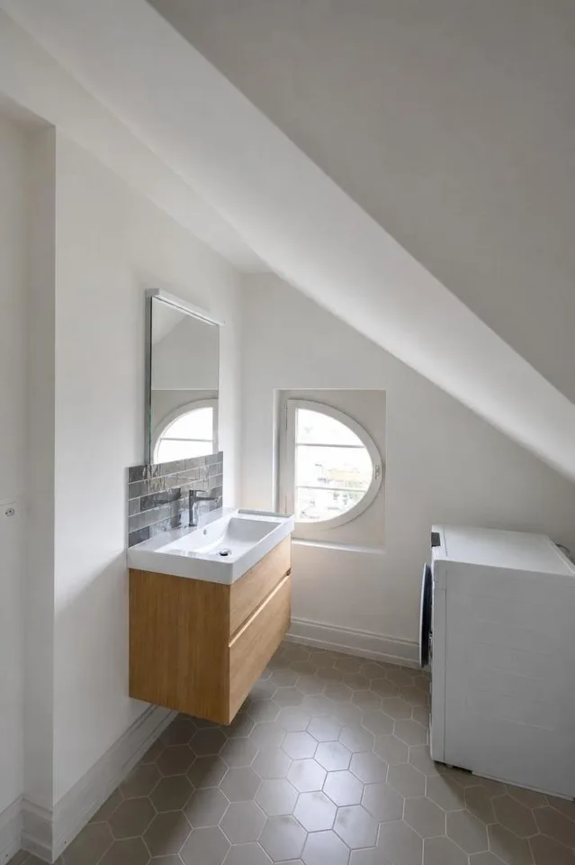 6-Zi. Maisonette mit Turmzimmer & Seesicht - Wohnen mit Charakter – Foto 7 von 12