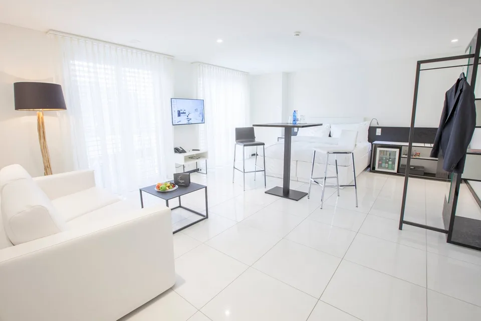 Studios mit Inroomküche zu  Monatspauschale   Hotel  Thessoni Home  ****, Zürich - Regensdorf