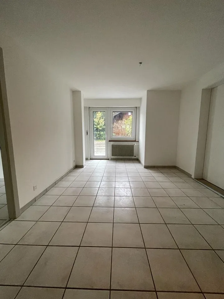 Wohnung mit Garten renoviert