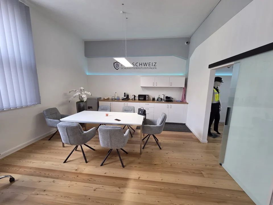 Modernes Büro an der Löwenstrasse in Kreuzlingen – sofort verfügbar