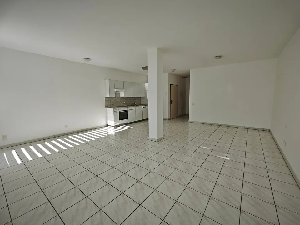 BIASCA - Ampio studio 1.5 locali vicino stazione FFS