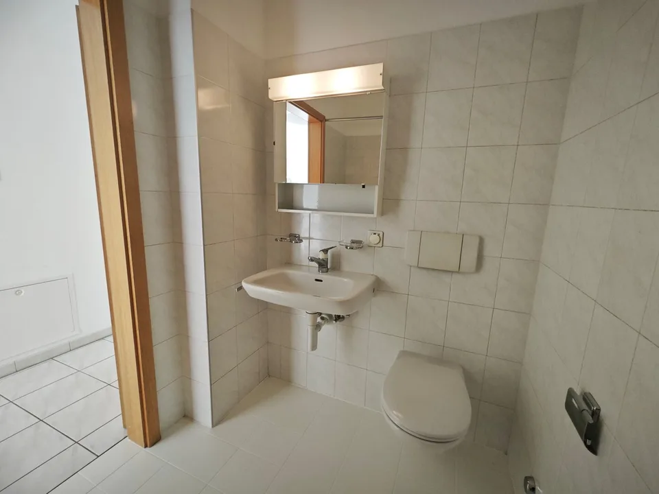 BIASCA - Vaste studio 1.5 pièces près de la gare FFS – photo 8 sur 9