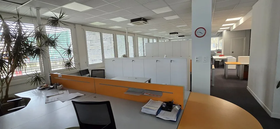 CHIASSO Gewerbeimmobilie für Unternehmen mit hohem Profil