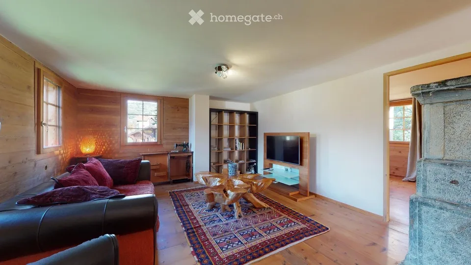 Charmant appartement de 3.5 pièces avec vue sur les montagnes à Unterbäch