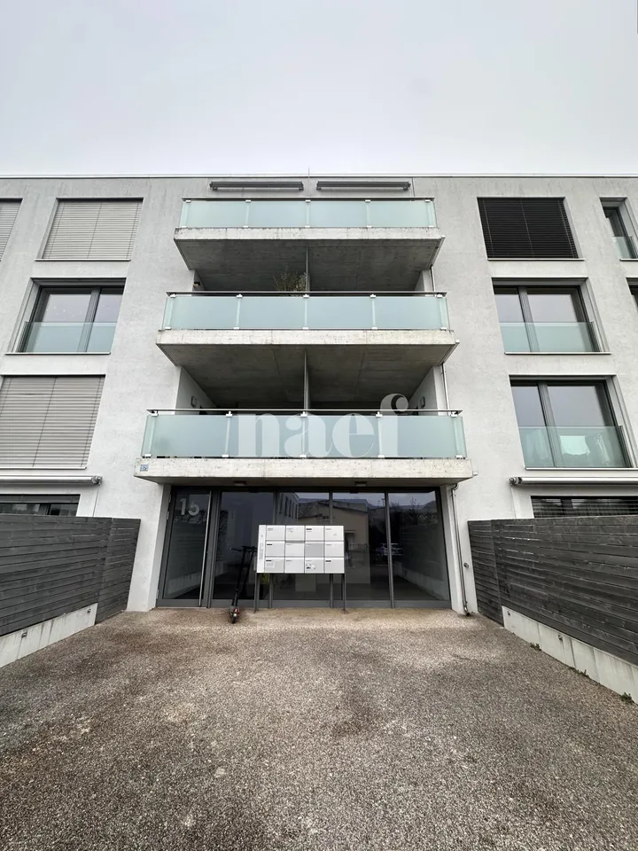 Appartement 5.5 pièces avec balcon