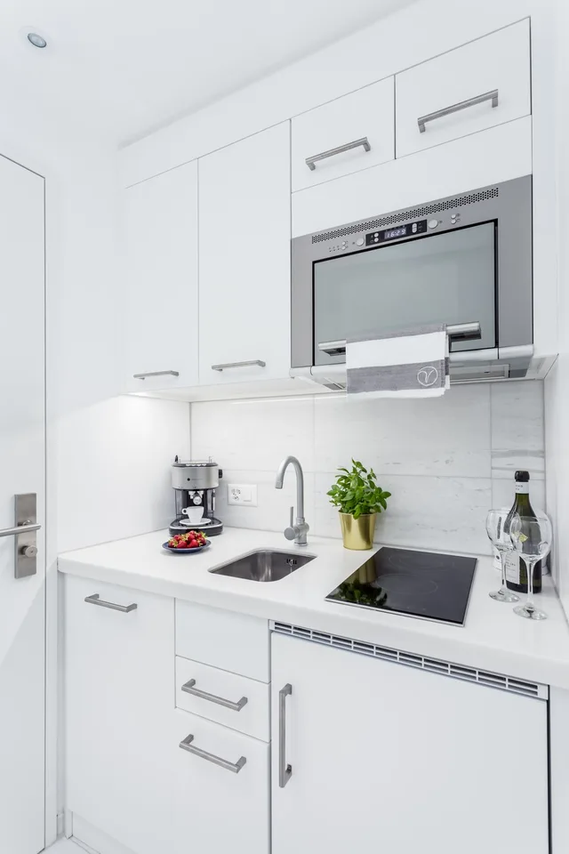 Studio Mini, Kitchenette - Appartement meublé avec ménage hebdomadaire inclus