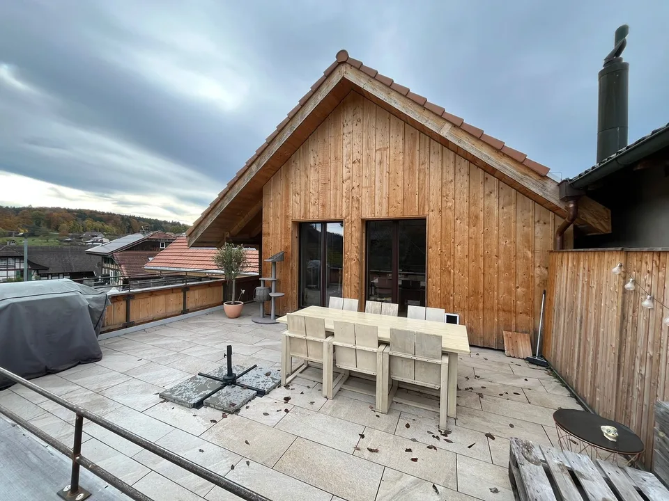 Modern triplex apartment in a quiet location in Suberg