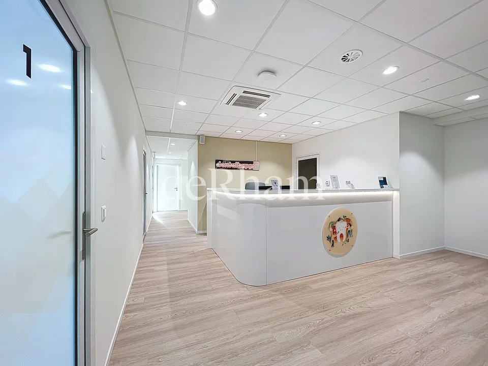 Superbe bureau entre 250m2 et 1590m2 dans le bâtiment neuf Le Closel à Renens