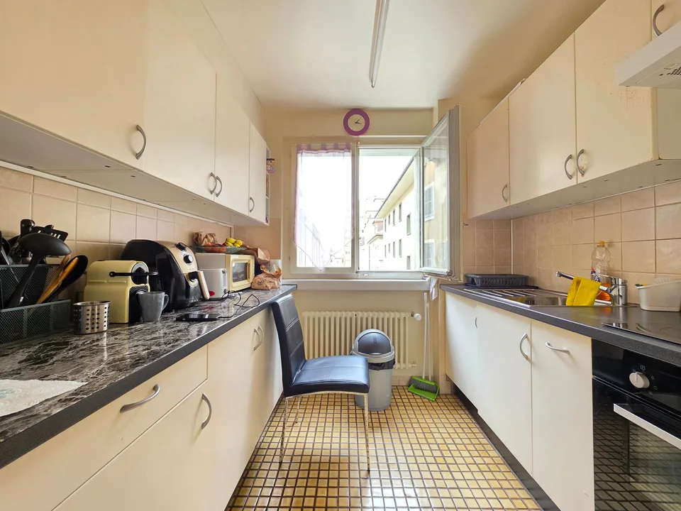 Schön gepflegt, hell, 3-Zimmer-Wohnung in La Chaux-de-Fonds!