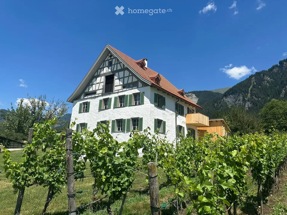 3 ½-Zimmer-Wohnung in Rietberg im Domleschg in denkmalgeschützten 2-Familienhaus