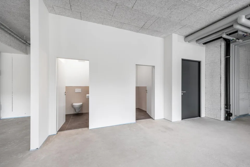 Office or retail space in the modern Sennenwies development