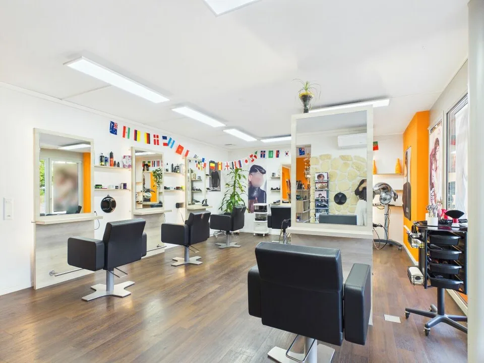 Salon de coiffure à louer à Ehrendingen