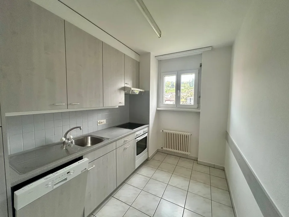 Miete 3 1/2 in ruhiger Gegend