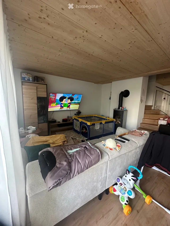 6.5-Zimmer Nachmieter per 01.10 gesucht