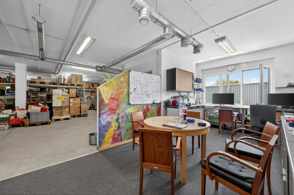 Attraktive Büro- und Lagerfläche – Foto 9 von 13