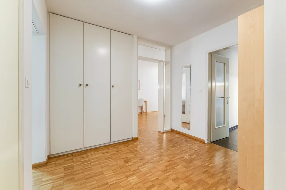 Appartement lumineux avec deux chambres à coucher près de la vieille ville historique – photo 16 sur 23