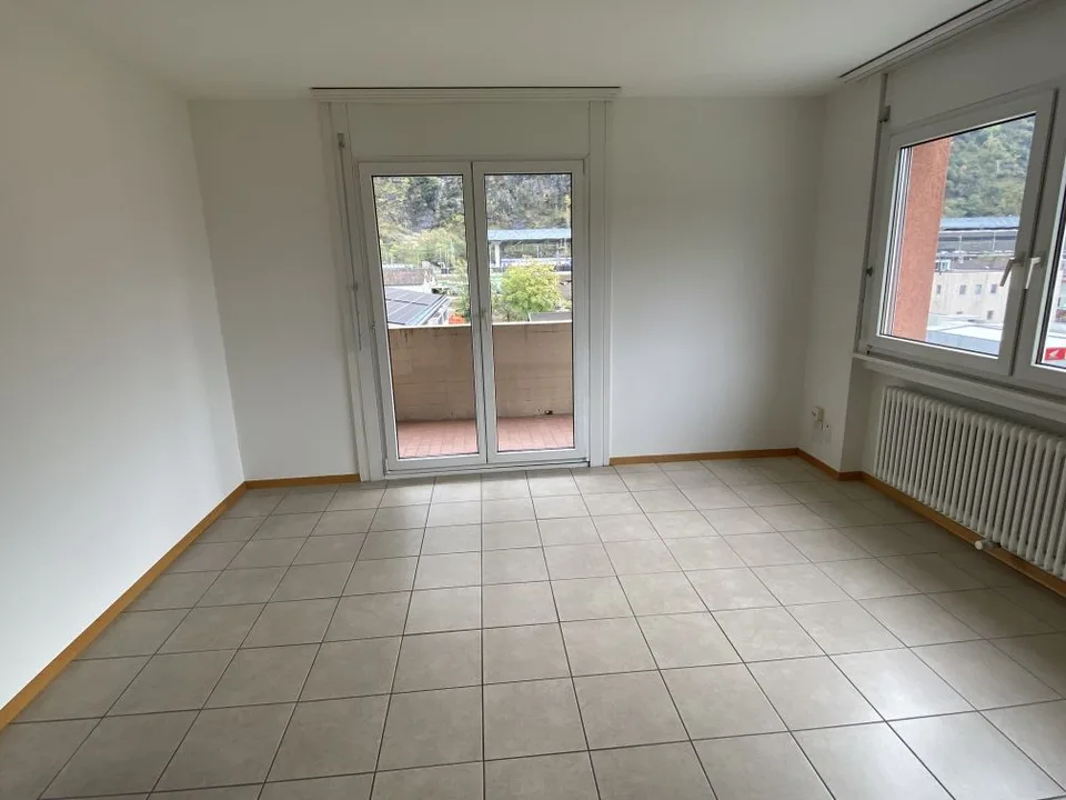 Appartement spacieux 4.5 pièces avec vue imprenable sur les montagnes à Biasca – photo 6 sur 11