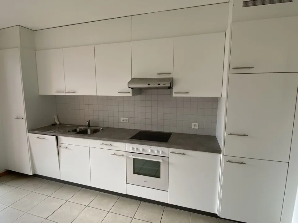 Geräumige 4.5-Zimmer-Wohnung mit Panoramablick in Biasca