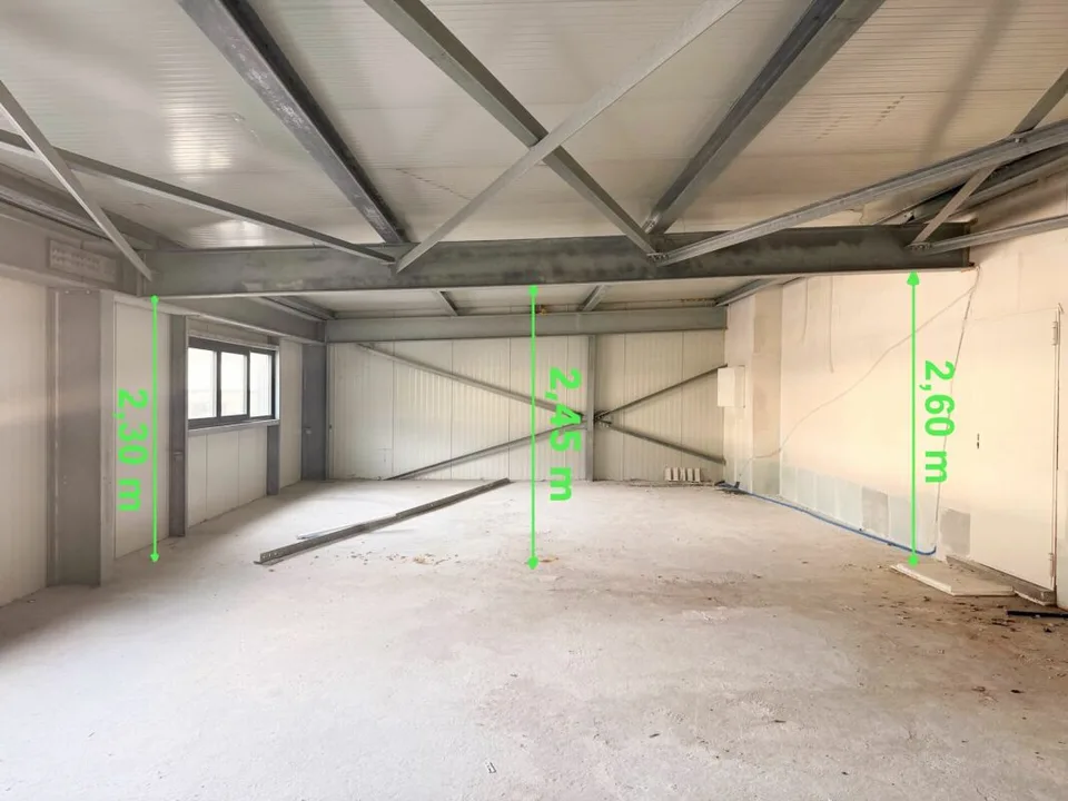 Bureaux / locaux commerciaux à louer à Saxon - Limite Riddes