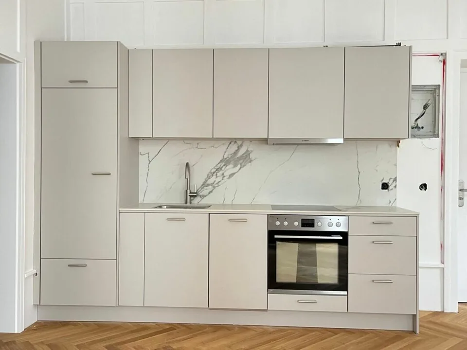 Appartement de 2,5 pièces complètement rénové dans la vieille ville de Burgdorf