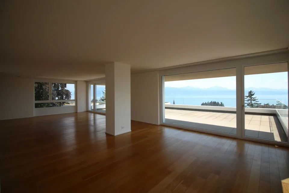 Apartment 4.5 rooms in Pully