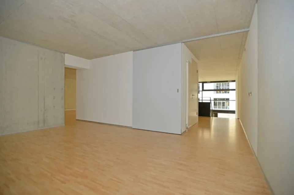 Arbeiten mitten im Areal Kranbahn – Foto 12 von 13