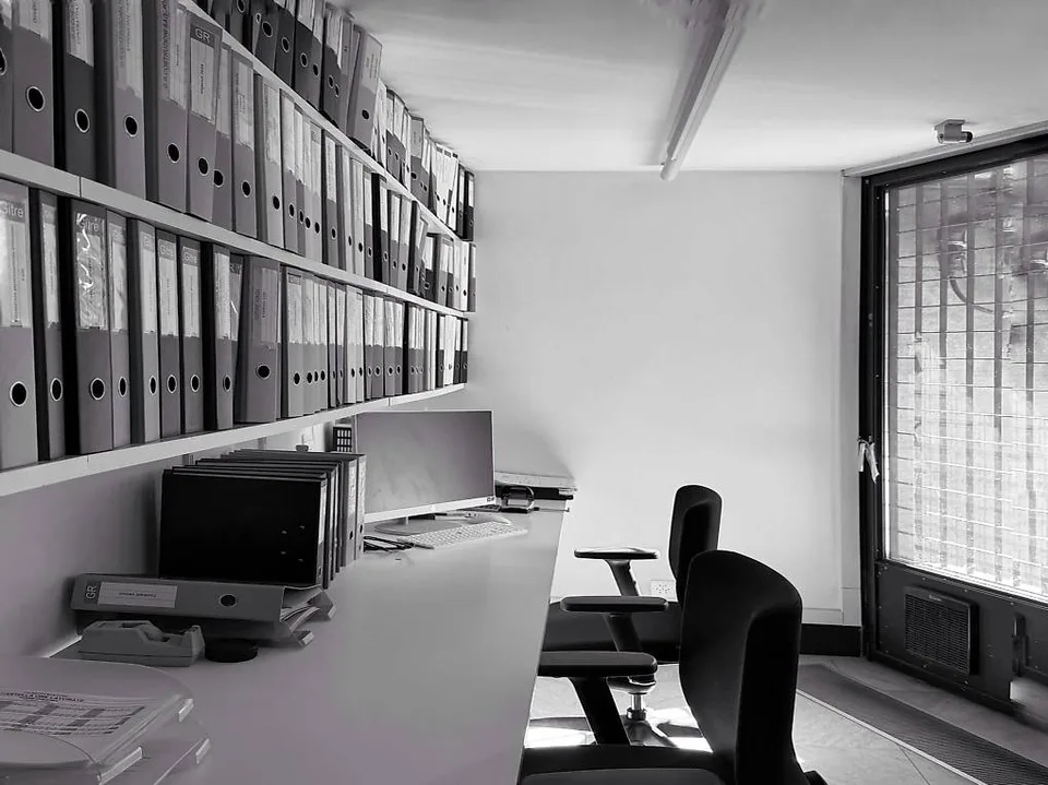 Büro- und Gewerbeflächen in Monte Carasso, modulare Größe