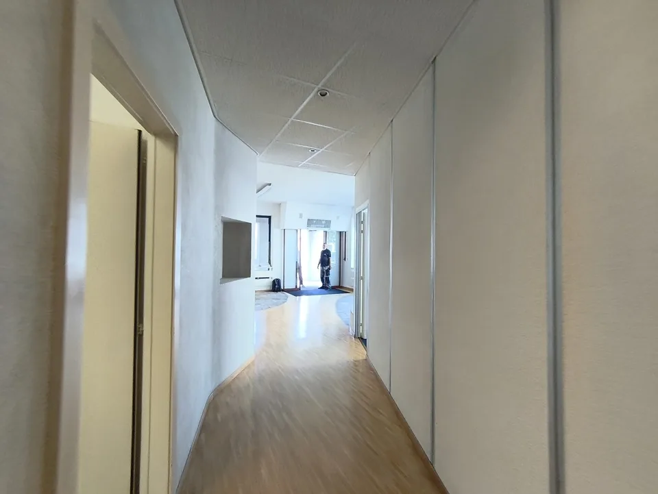 Zu vermieten in Sion: flexible und sichtbare Büros von 178 m²