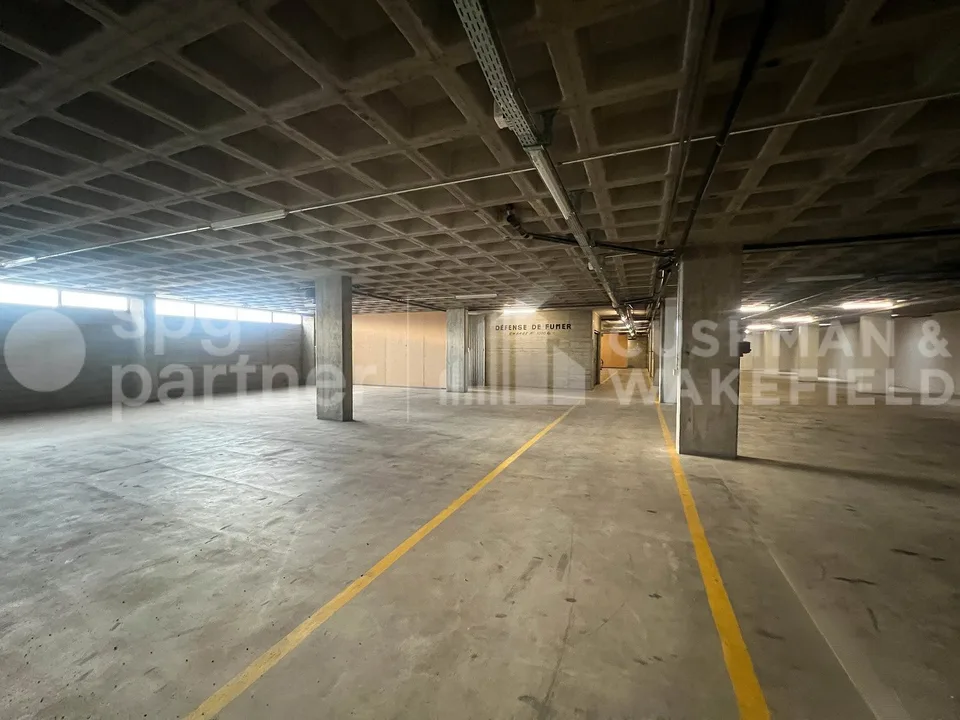Jeunes 23 - Dépôt logistique au rez-de-chaussée de 2?500 m², La Praille