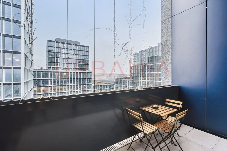 PONT-ROUGE- BEAUX BUREAUX AMENAGES DE 230 M2