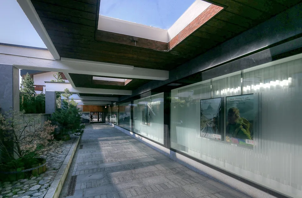 Commercial and office space in the city center