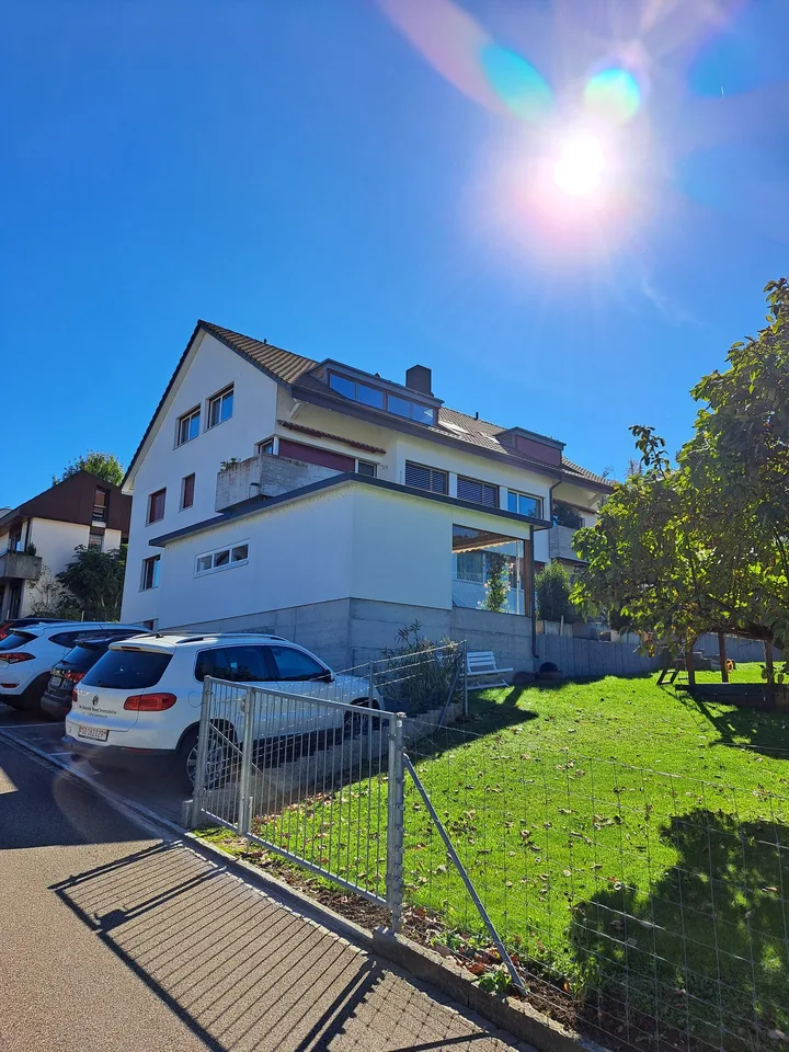 Appartamento moderno e spazioso di 2,5 locali con vista panoramica
