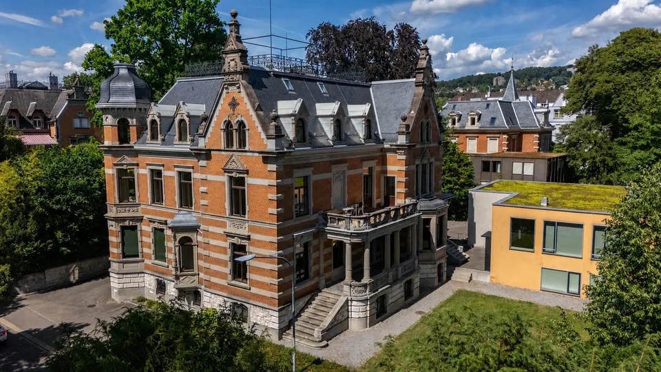 Single-Tenant, Villa Rosenbühl - historisch. stilvoll. zentral.