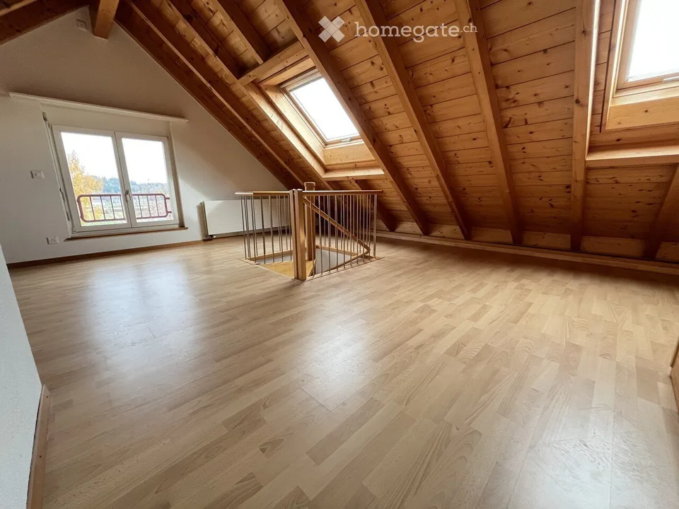 Hell 3 locali duplex appartamento mansardato con cucina nuova in affitto