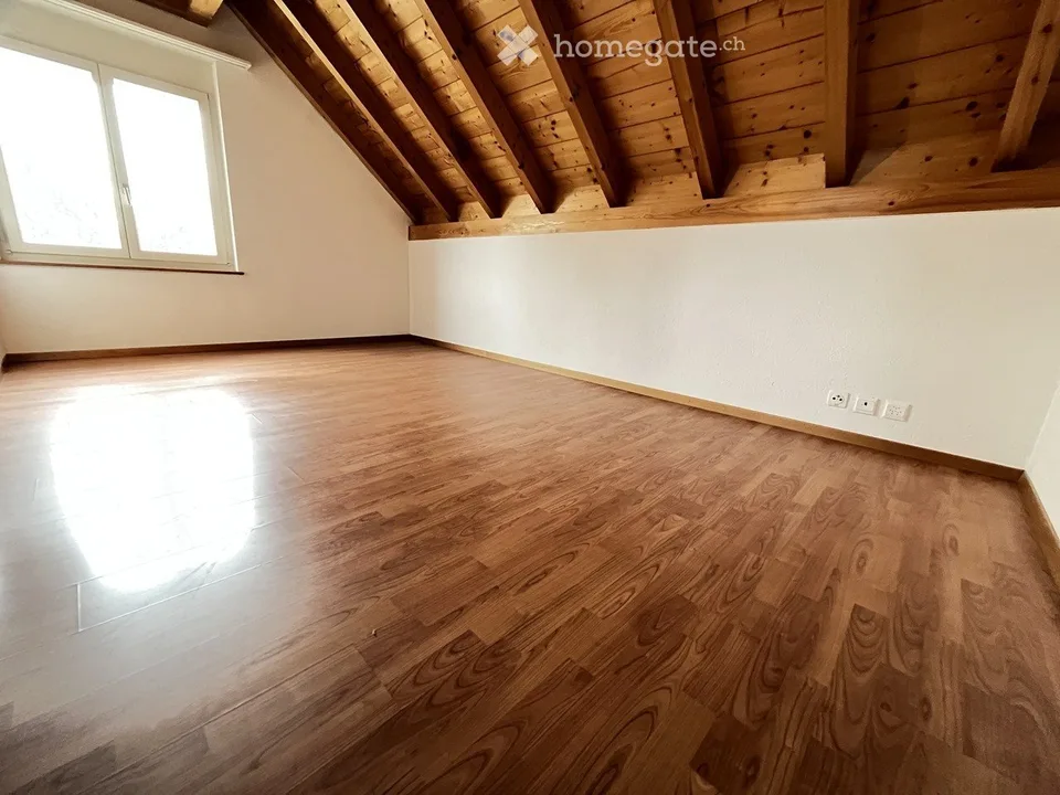 Hell 3 locali duplex appartamento mansardato con cucina nuova in affitto