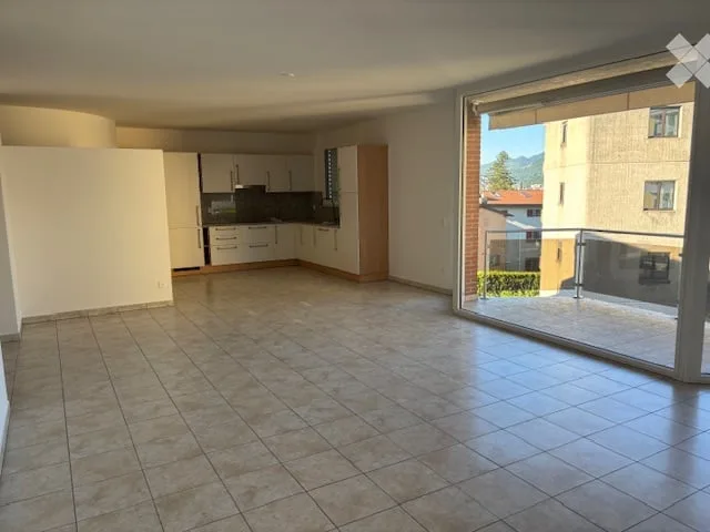 Viganello, prächtige, sehr große Wohnung