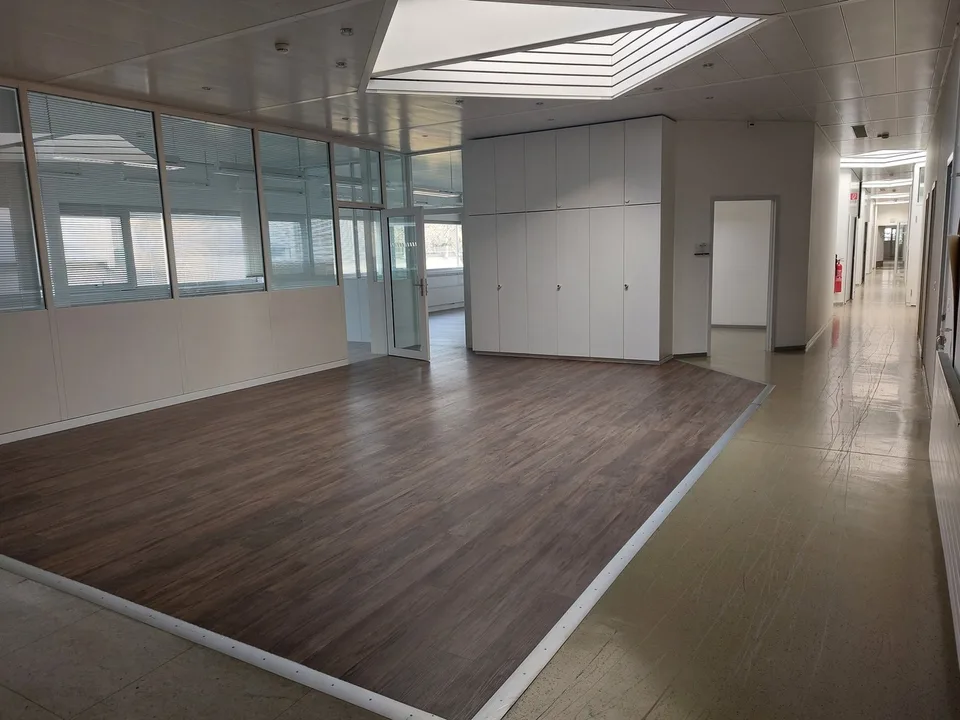 Laboratorio da 500 m² in affitto - Magazzino / laboratorio – foto 6 di 10
