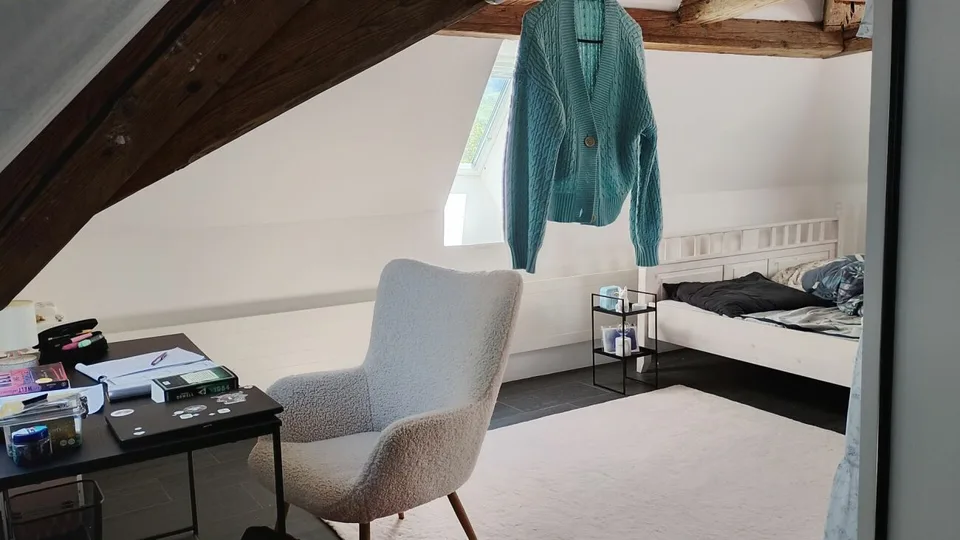 Abitare unico in un edificio storico (Schloss Sulzberg) in una posizione idilliaca