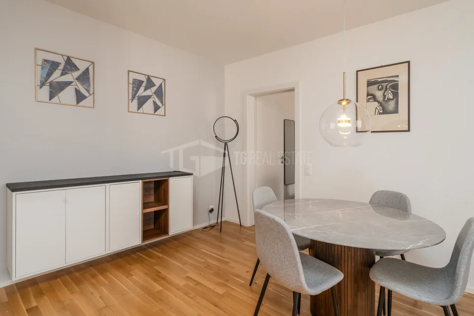ELEGANTES 2.5-ZIMMER-WOHNUNG IM HERZEN VON LUGANO