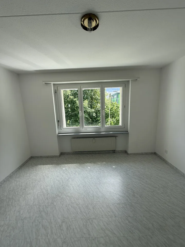 4-Zimmer-Wohnung mit viel Platz & idealer Lage in Schmerikon - Befristet bis zum 30.06.2027