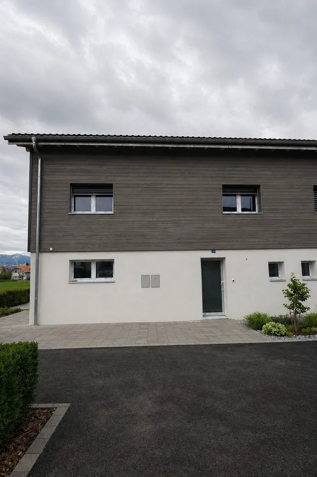 Letzte verfügbare Villa in Chénens – Neue 5.5-Zimmer-Villa mit ausgebautem Dachgeschoss