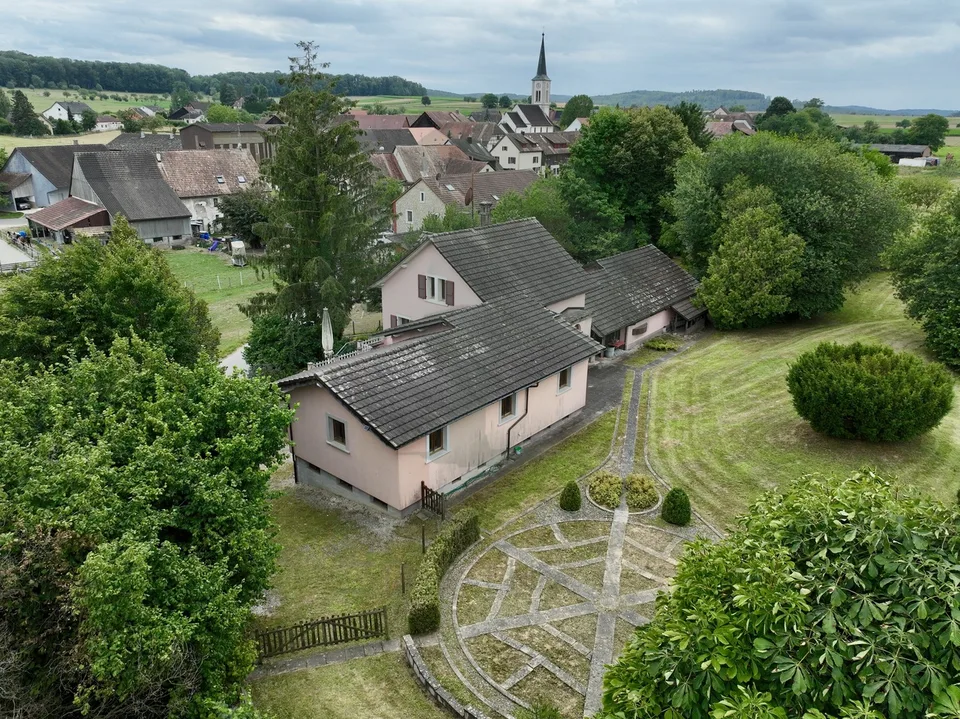Villa con giardino da sogno a Montignez