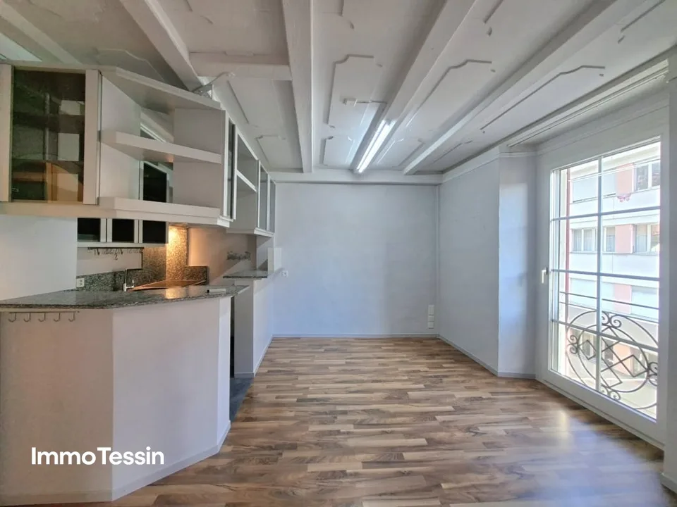 OPPORTUNITÀ: 5 appartamenti & 1 proprietà commerciale in posizione ideale nel centro di Brissago e a pochi passi dal Lago Maggiore – foto 10 di 13