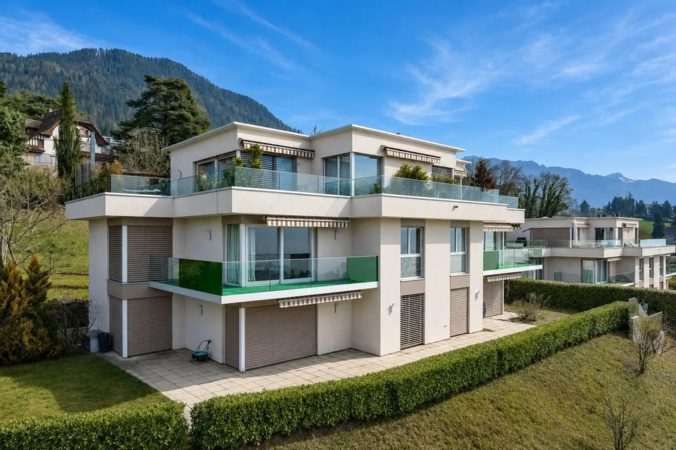 Appartement de 5.5 pièces avec vue lac et sauna privatif