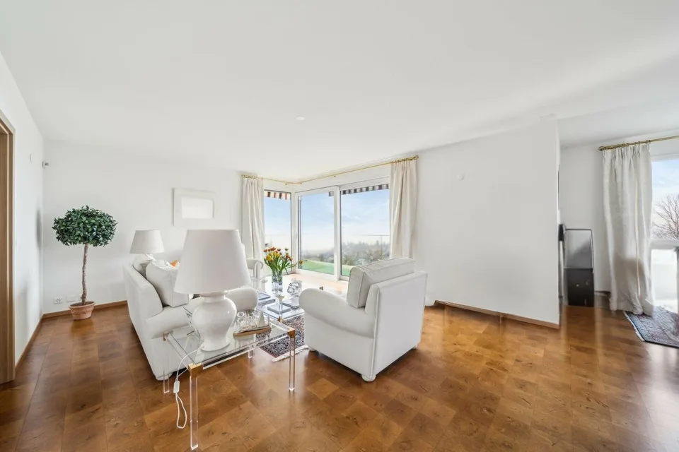 Appartamento di 5.5 locali con vista lago e sauna privata – foto 8 di 13