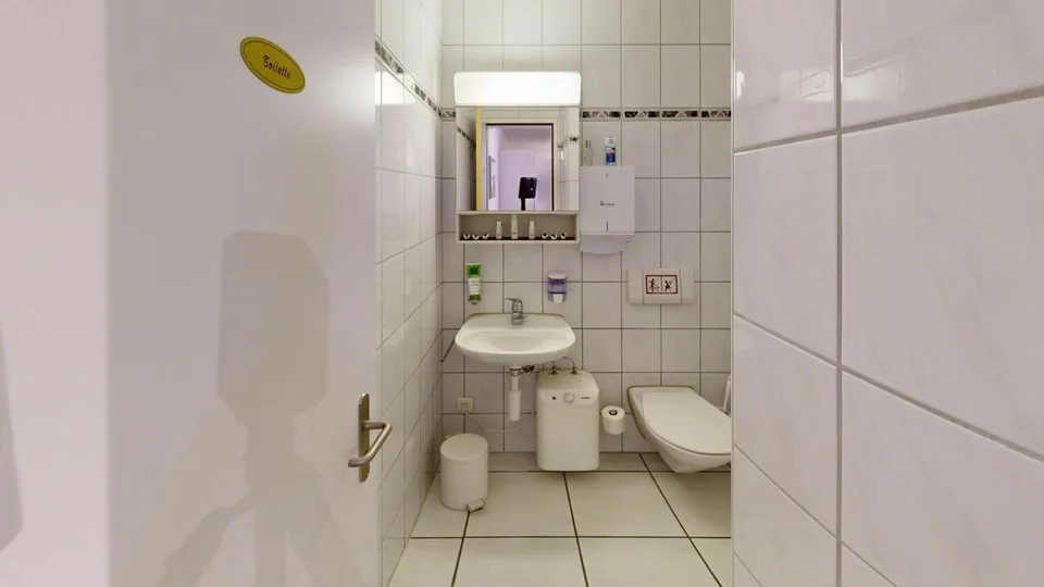 RESERVIERT: Praxis, Büro, Beratungen? Die perfekte Immobilie – Foto 15 von 26