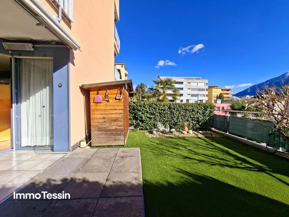 LOCARNO-MURALTO: Appartamento perfetto vicino alla passeggiata del lago con giardino privato in una posizione ideale tra il lago e il centro città