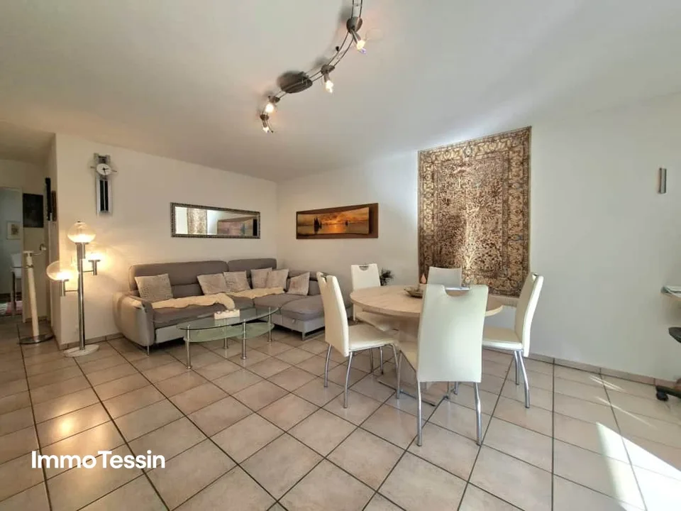 LOCARNO-MURALTO: Perfect apartment near the lakeside promenade with private garden in an ideal location between lake and city center – photo 9 of 13