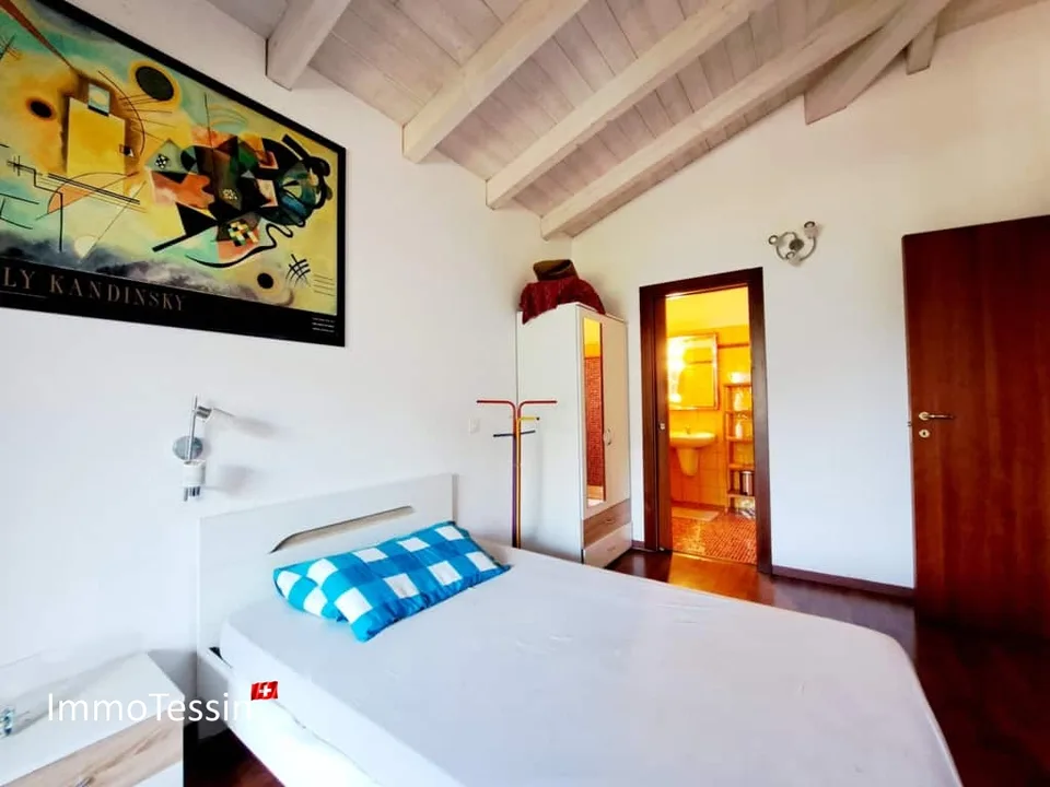Exklusive & aussergewöhnliche Luxusvilla inmitten einer wunderschönen Naturkulisse und Blick auf den Monte Rosa – Foto 10 von 13